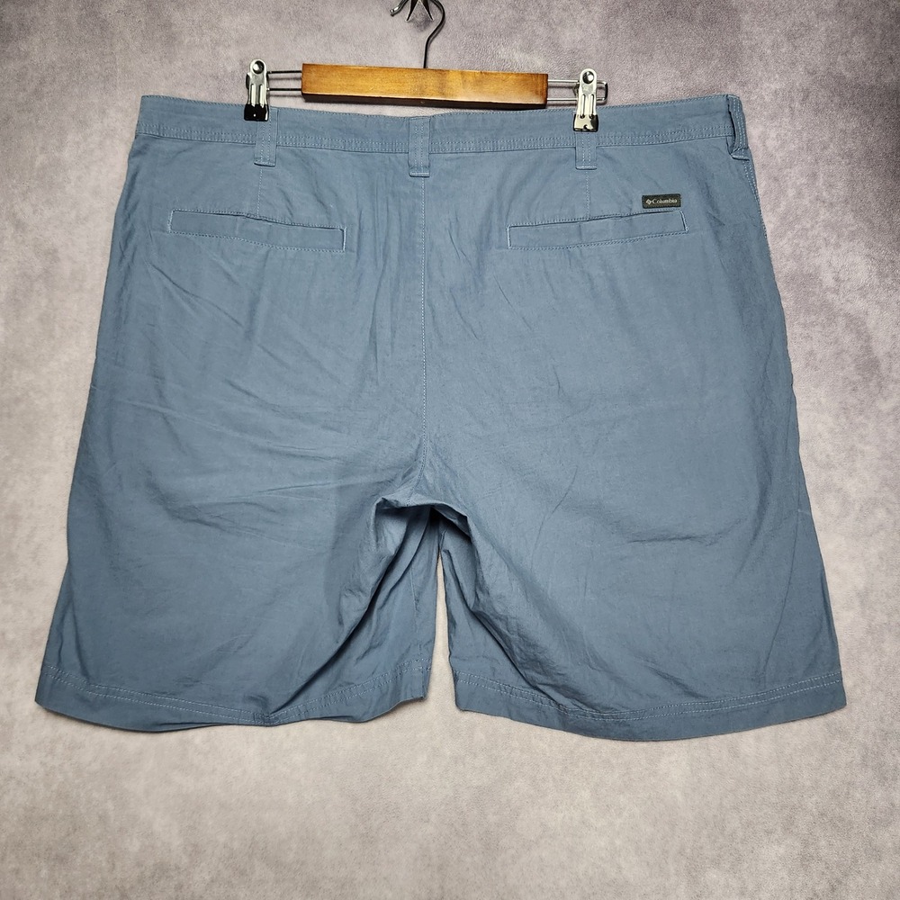 Columbia Mens Blue Flat Front Outdoor Casual Shorts Size 42W 10L